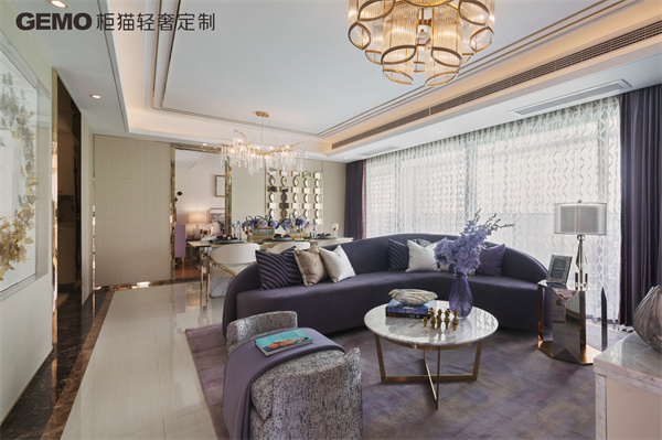 開一家輕奢定制店如何才能經(jīng)營(yíng)的好？