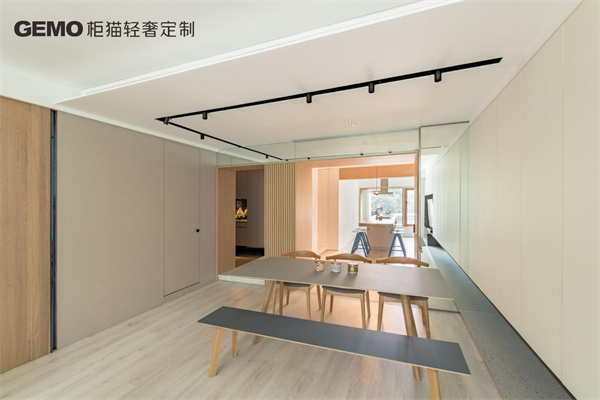 現(xiàn)代法式軟裝風(fēng)格有什么特點(diǎn)？